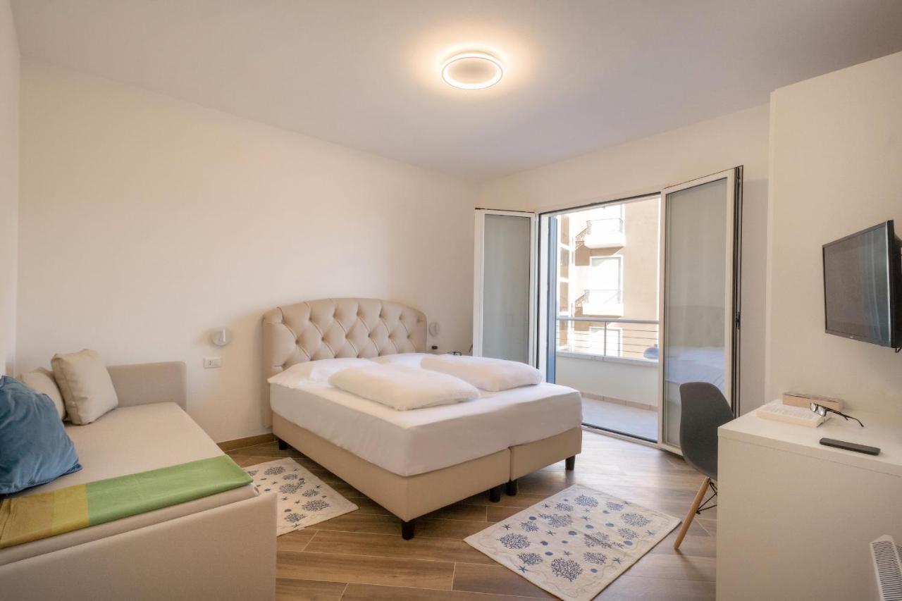 Ferrari Apartments Levante Caorle Ngoại thất bức ảnh